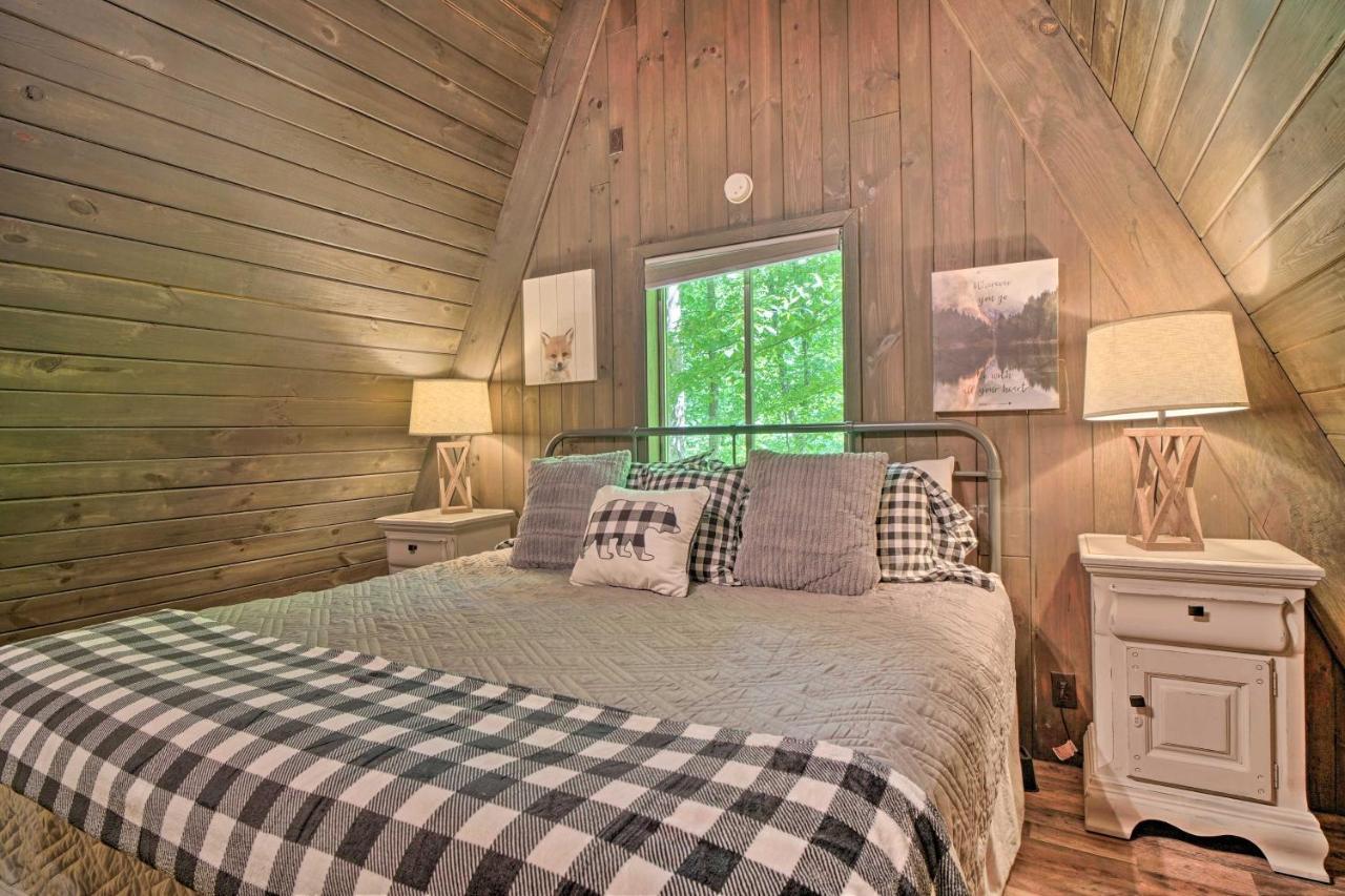 Snuggle Inn In The Heart Of Chalet Village! 개틀린버그 외부 사진